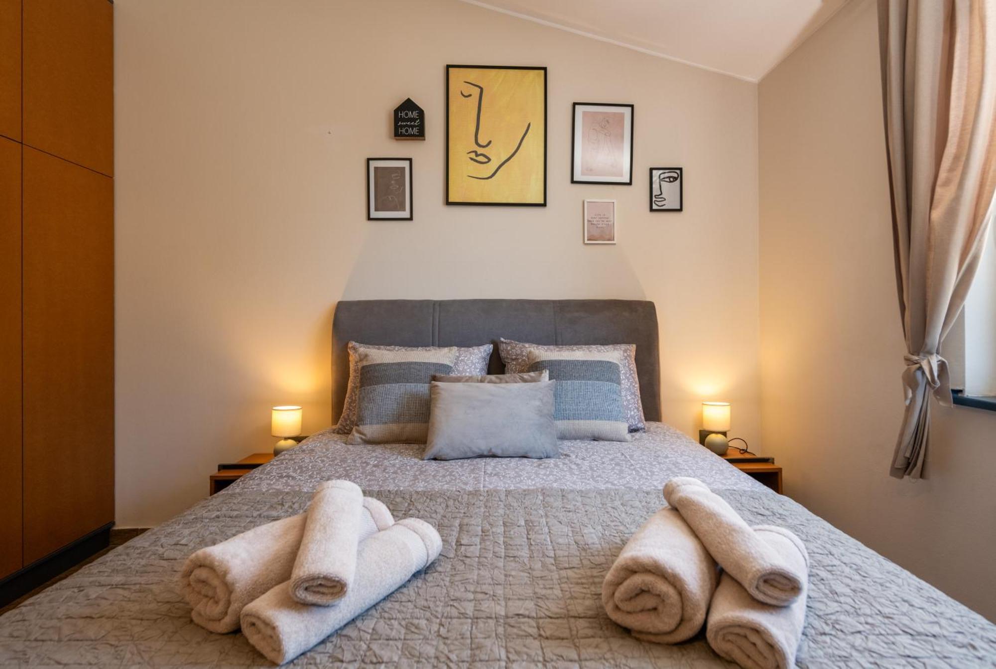 Casa Vigo Pula Villa Bagian luar foto